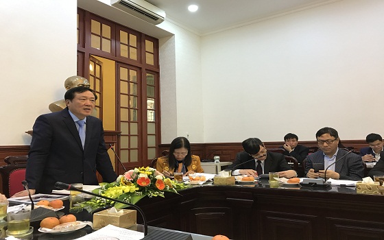 Chỗ ngồi luật sư và chuyện ‘bằng vai phải lứa’