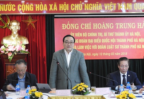 Bí thư Thành ủy Hà Nội Hoàng Trung Hải làm việc với Đoàn Luật sư thành phố 